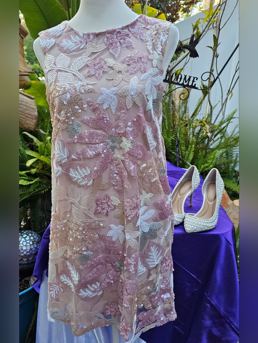 NWT MABLE Pink Floral Sequin Embroidered Sleeveless Mini Dress Small